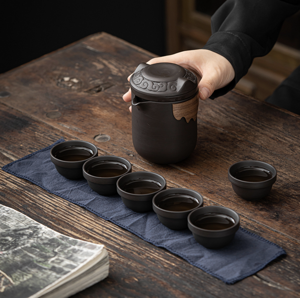 Портативний чайний набір із 6 чашками 502 фото